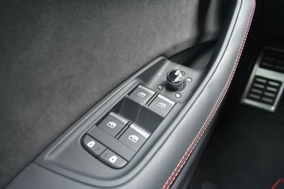 Продам Audi RS Q8 2021 года в Киеве