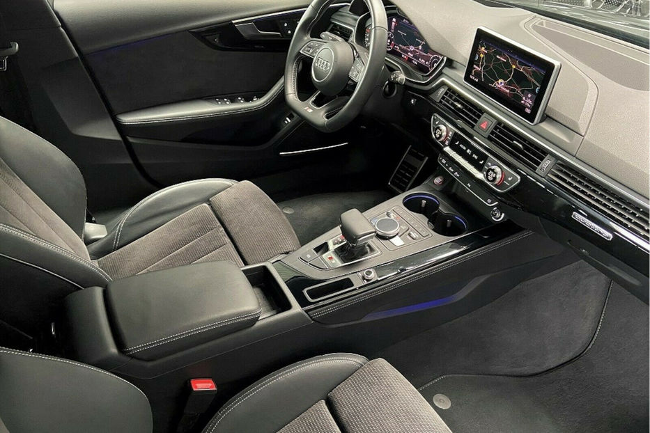 Продам Audi S4 2020 года в Киеве
