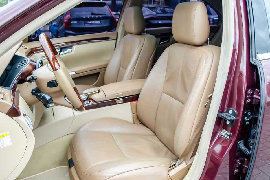 Продам Mercedes-Benz S-Class 550L 4Matic 2007 года в Киеве