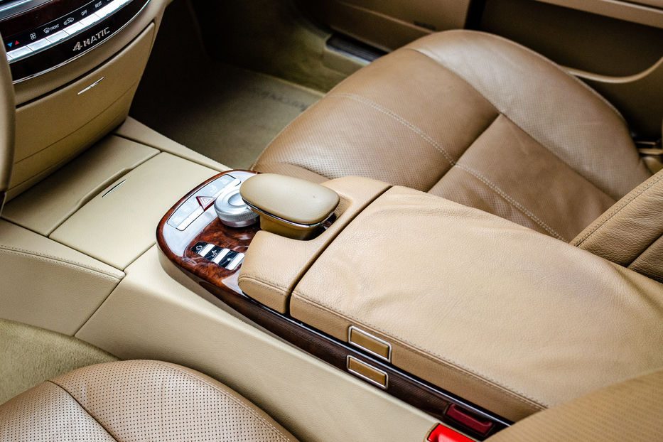 Продам Mercedes-Benz S-Class 550L 4Matic 2007 года в Киеве