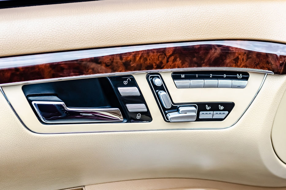 Продам Mercedes-Benz S-Class 550L 4Matic 2007 года в Киеве