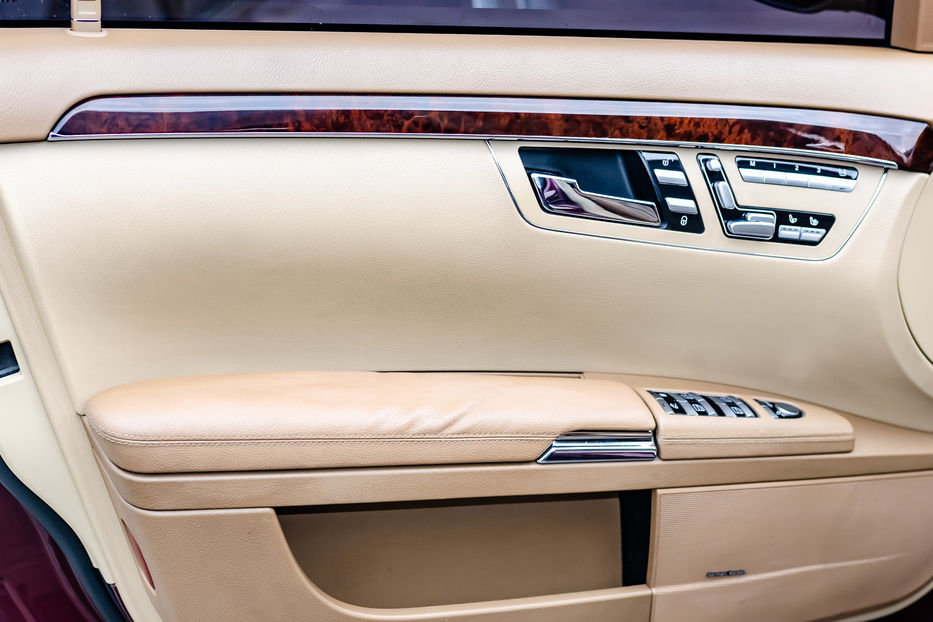 Продам Mercedes-Benz S-Class 550L 4Matic 2007 года в Киеве