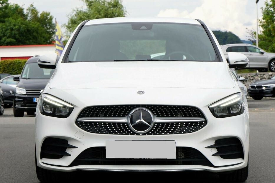 Продам Mercedes-Benz B-Class 180 AMG Line 2019 года в Киеве