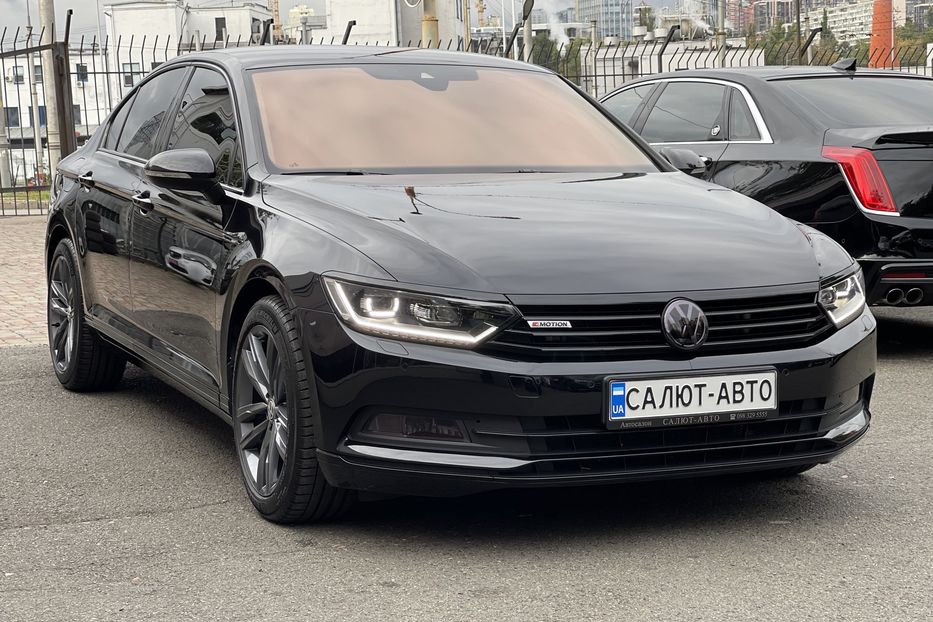 Продам Volkswagen Passat B8 4 MOTION 2016 года в Киеве