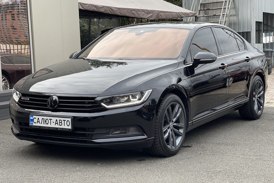 Продам Volkswagen Passat B8 4 MOTION 2016 года в Киеве