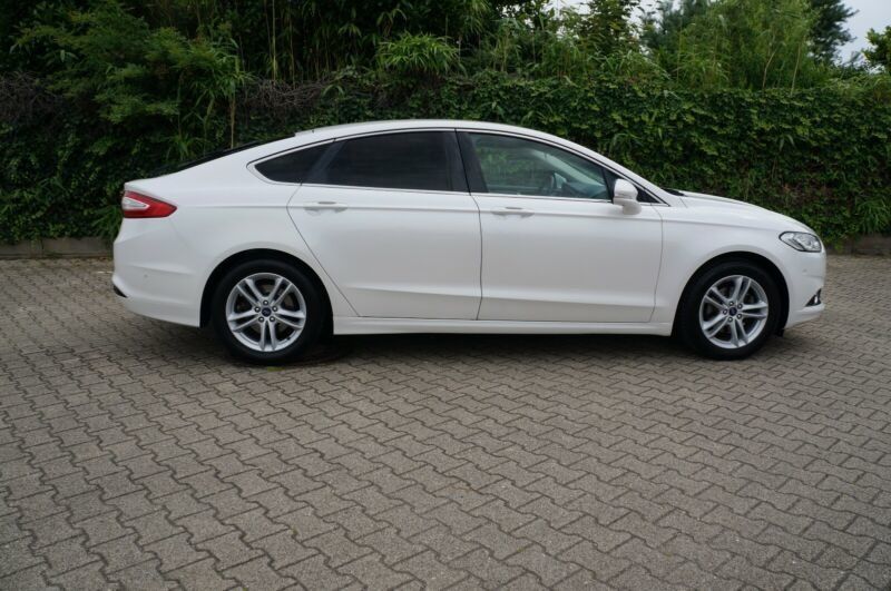 Продам Ford Mondeo 2016 года в Киеве