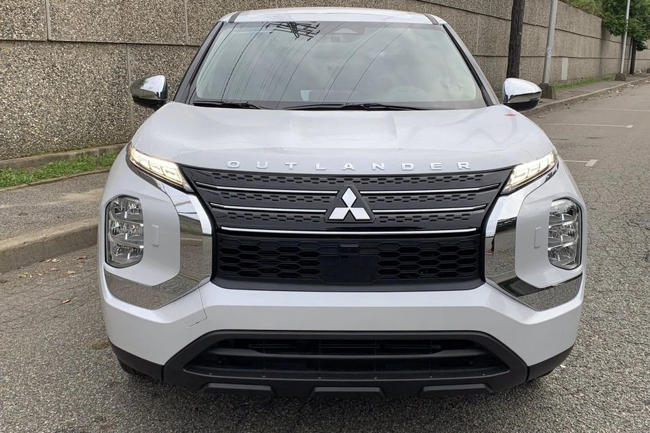 Продам Mitsubishi Outlander AWD 2021 года в Киеве