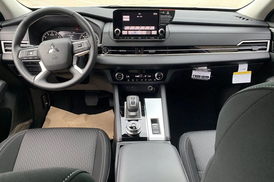 Продам Mitsubishi Outlander AWD 2021 года в Киеве