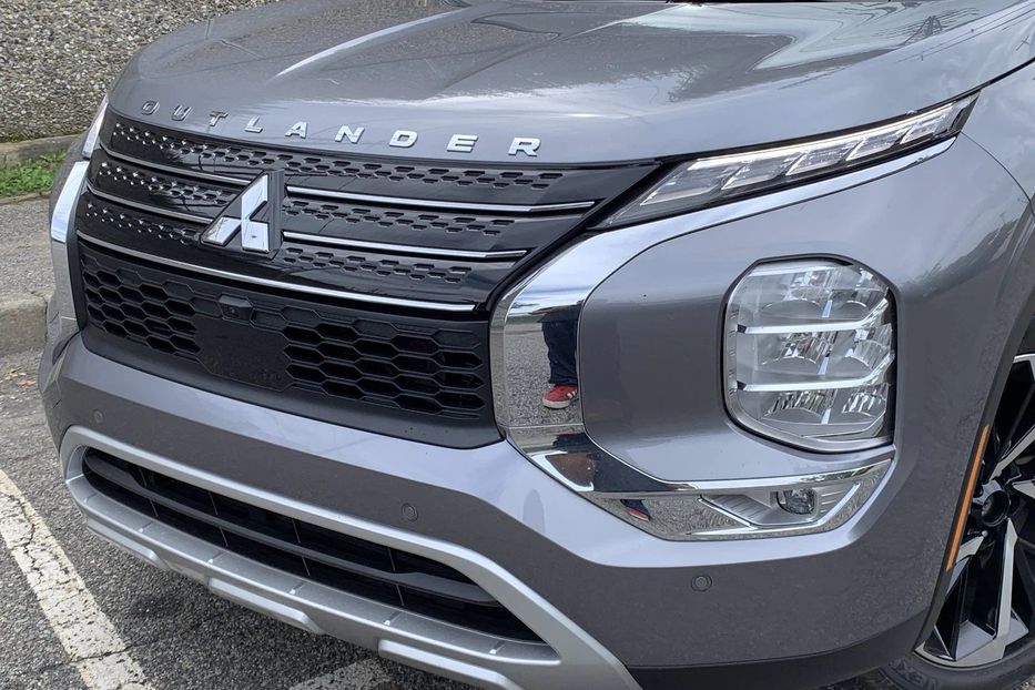 Продам Mitsubishi Outlander 2021 года в Киеве