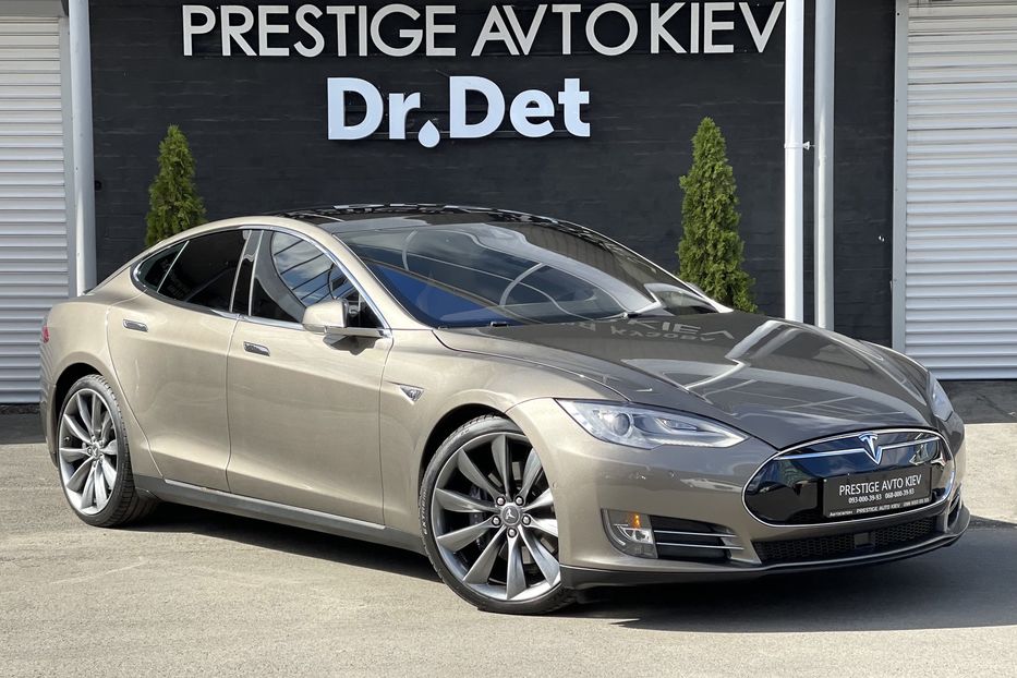 Продам Tesla Model S 70D 2015 года в Киеве