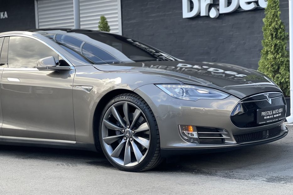 Продам Tesla Model S 70D 2015 года в Киеве