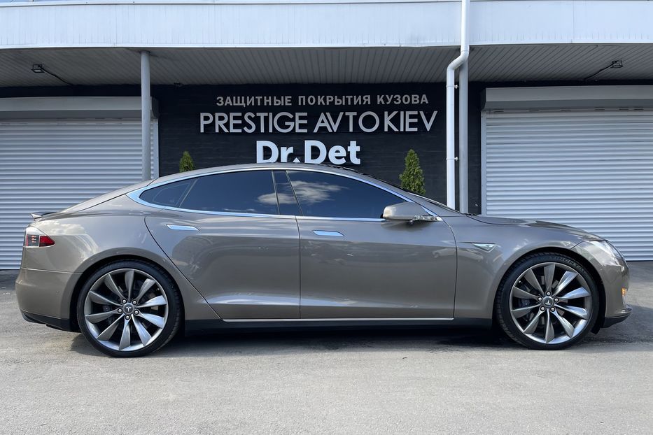 Продам Tesla Model S 70D 2015 года в Киеве