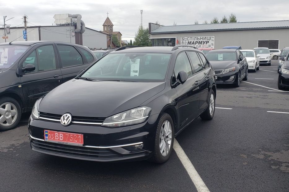 Продам Volkswagen Golf VII 2019 года в Житомире