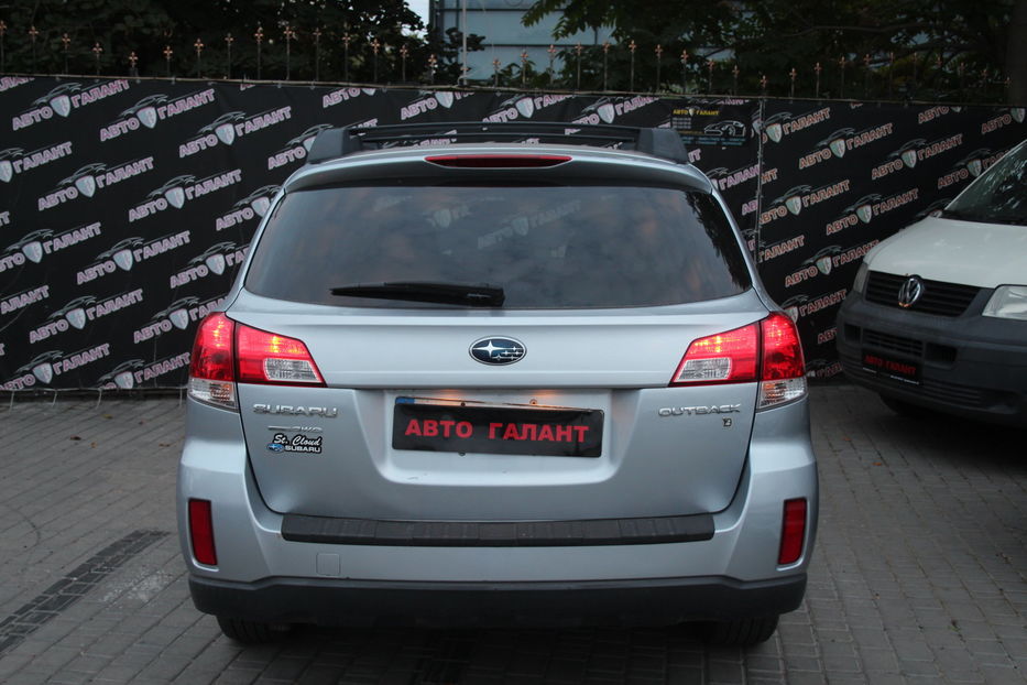 Продам Subaru Outback 2012 года в Одессе