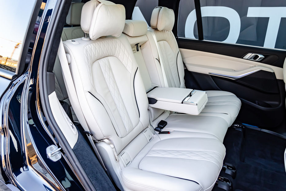 Продам BMW X7 M30d Xdrive 2019 года в Киеве