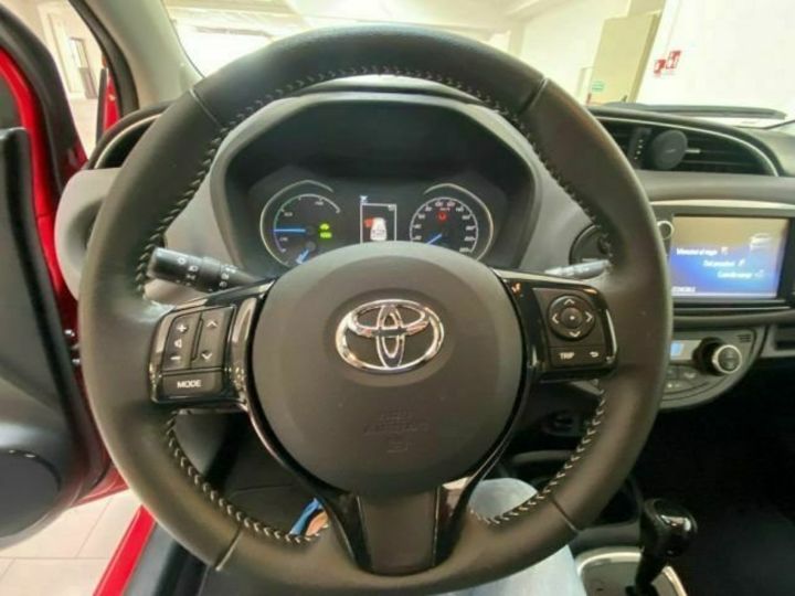 Продам Toyota Yaris 2020 года в Киеве