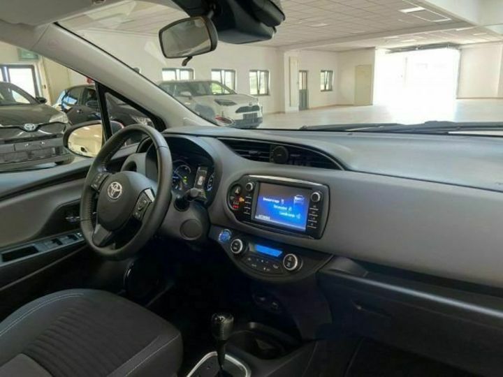 Продам Toyota Yaris 2020 года в Киеве