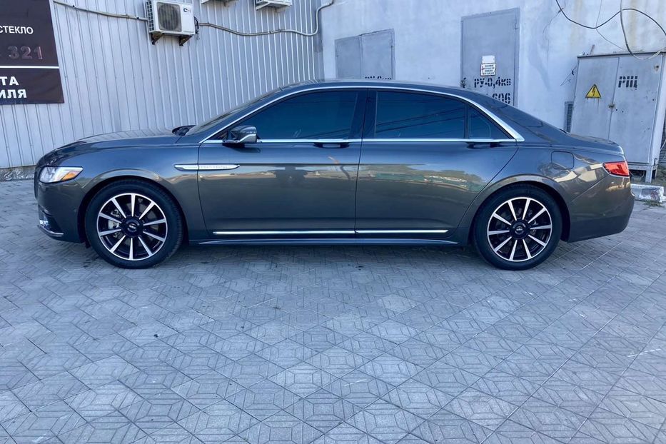 Продам Lincoln Continental 2016 года в Одессе