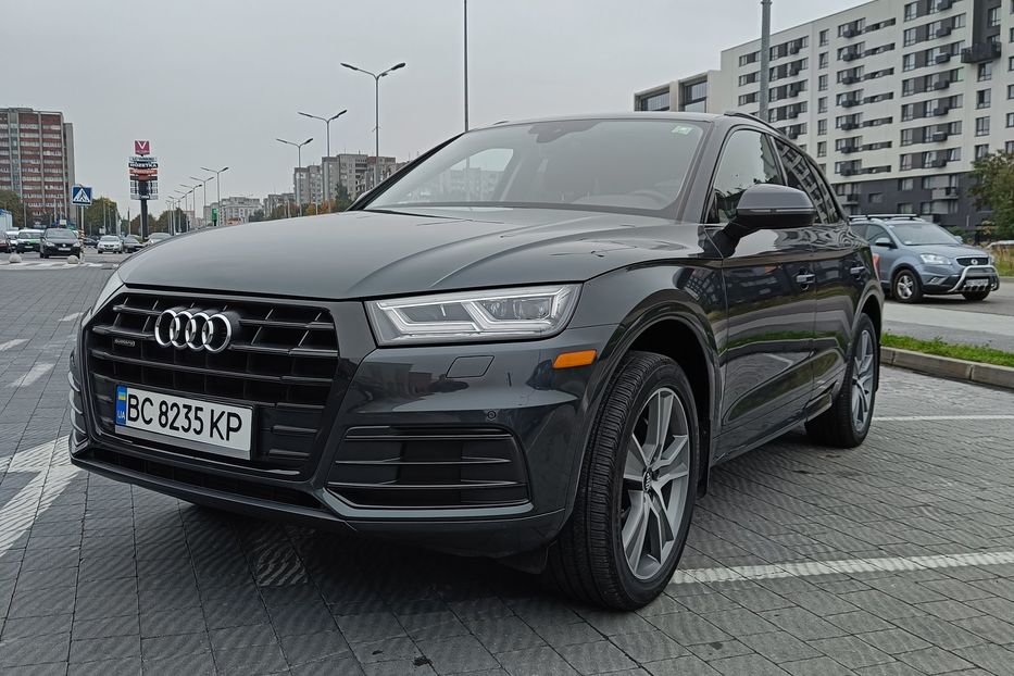 Продам Audi Q5 Premium plus Quattro  2019 года в Львове