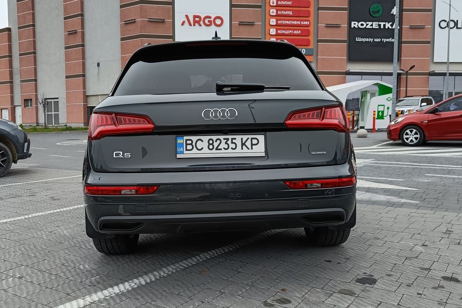 Продам Audi Q5 Premium plus Quattro  2019 года в Львове