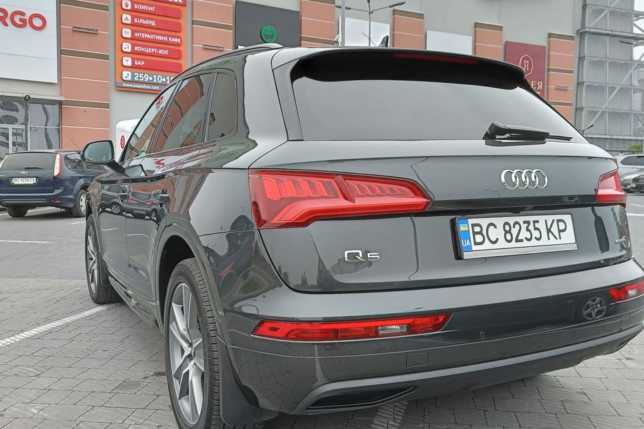 Продам Audi Q5 Premium plus Quattro  2019 года в Львове