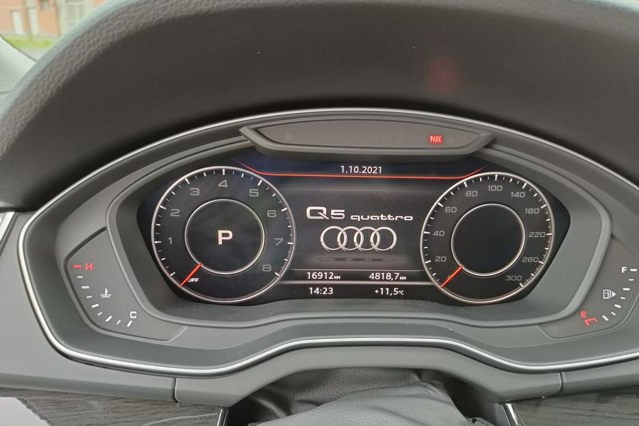 Продам Audi Q5 Premium plus Quattro  2019 года в Львове