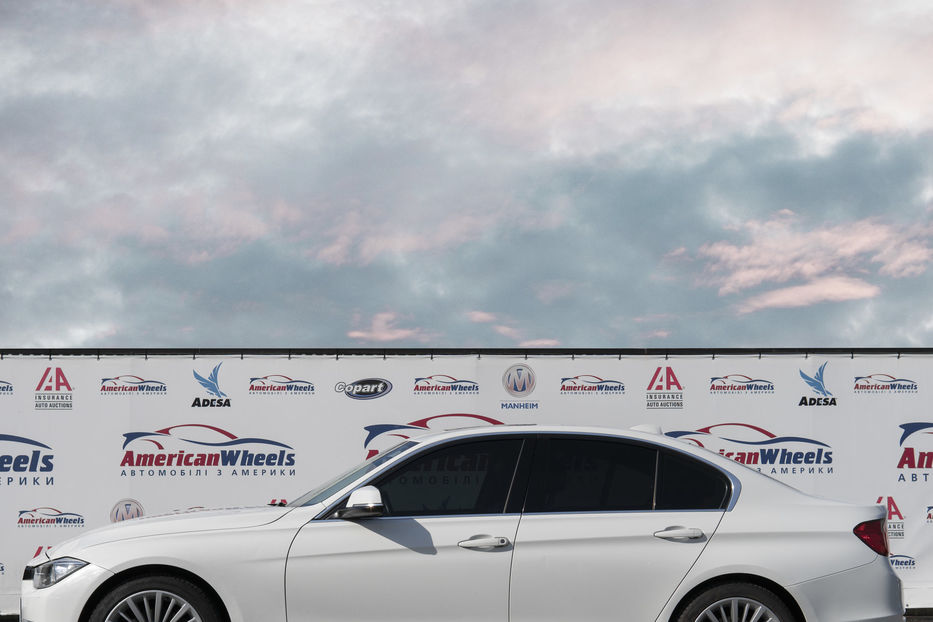 Продам BMW 328 Xi Luxury Line 2014 года в Черновцах
