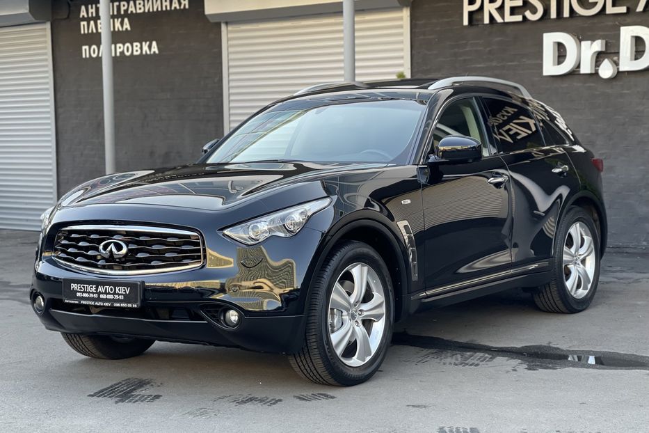 Продам Infiniti FX 37 2011 года в Киеве