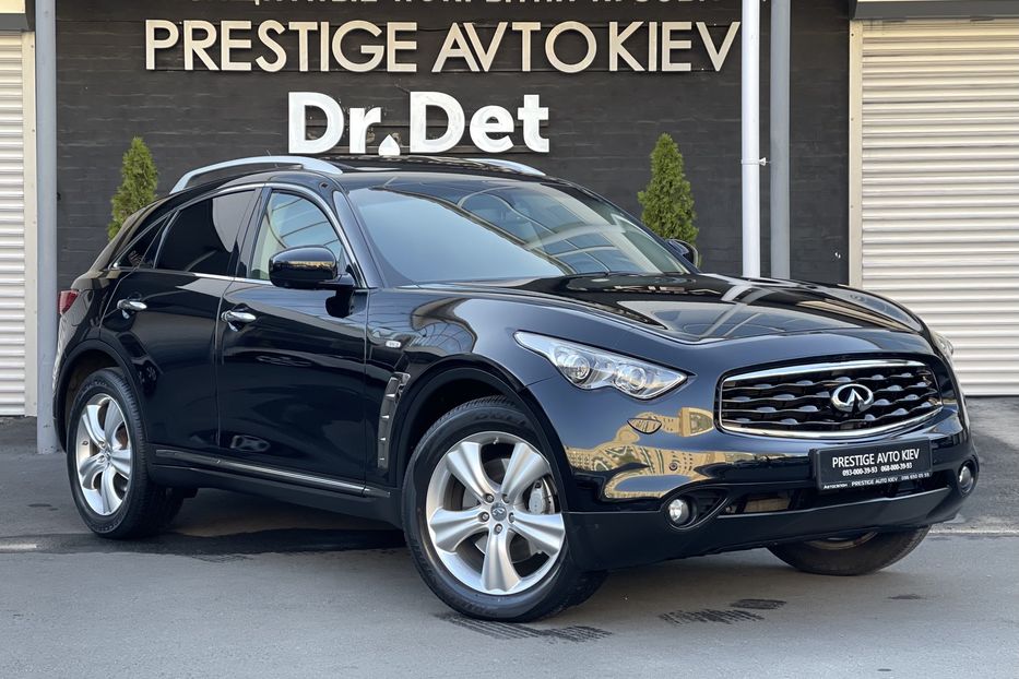 Продам Infiniti FX 37 2011 года в Киеве