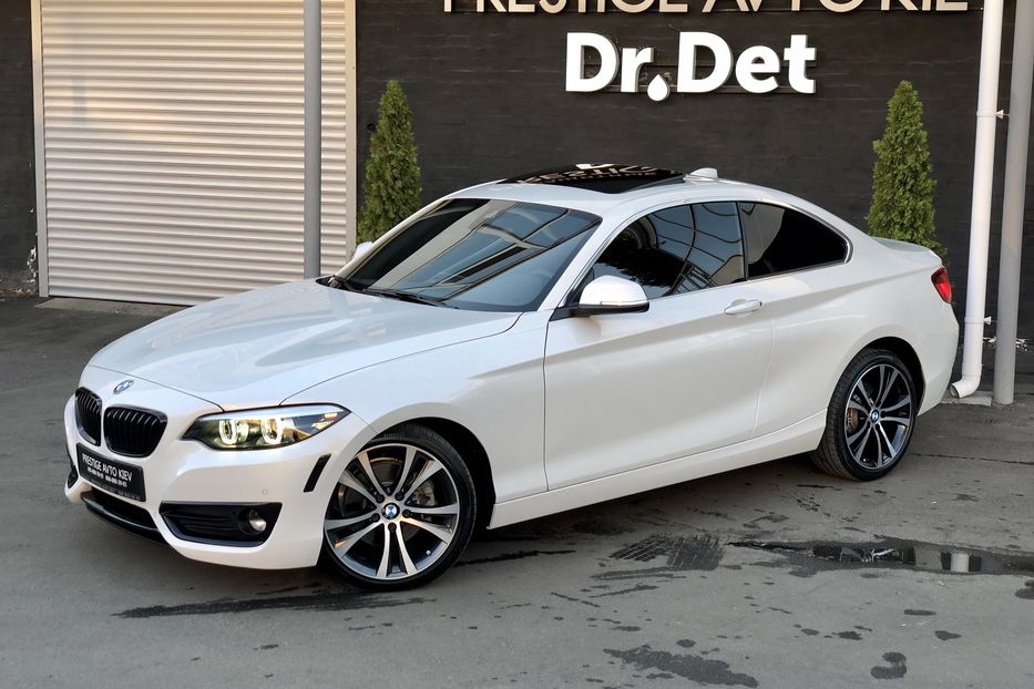 Продам BMW 2 Series 230i X-Drive 2019 года в Киеве