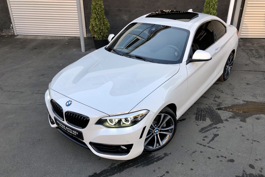 Продам BMW 2 Series 230i X-Drive 2019 года в Киеве