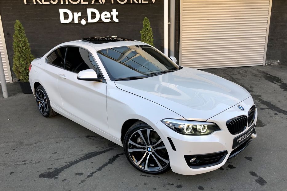 Продам BMW 2 Series 230i X-Drive 2019 года в Киеве