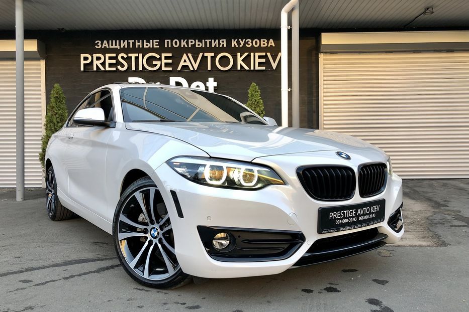 Продам BMW 2 Series 230i X-Drive 2019 года в Киеве