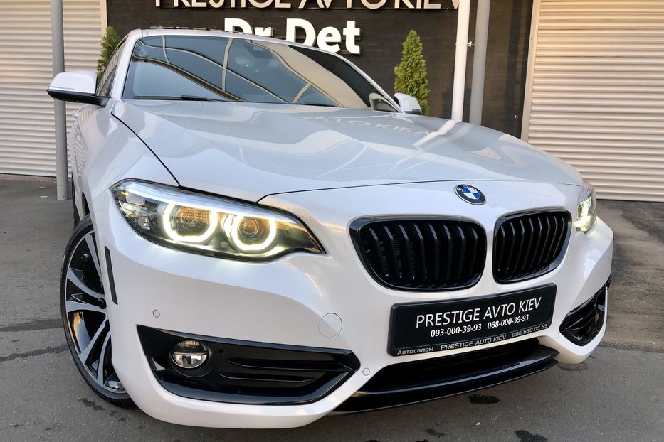 Продам BMW 2 Series 230i X-Drive 2019 года в Киеве