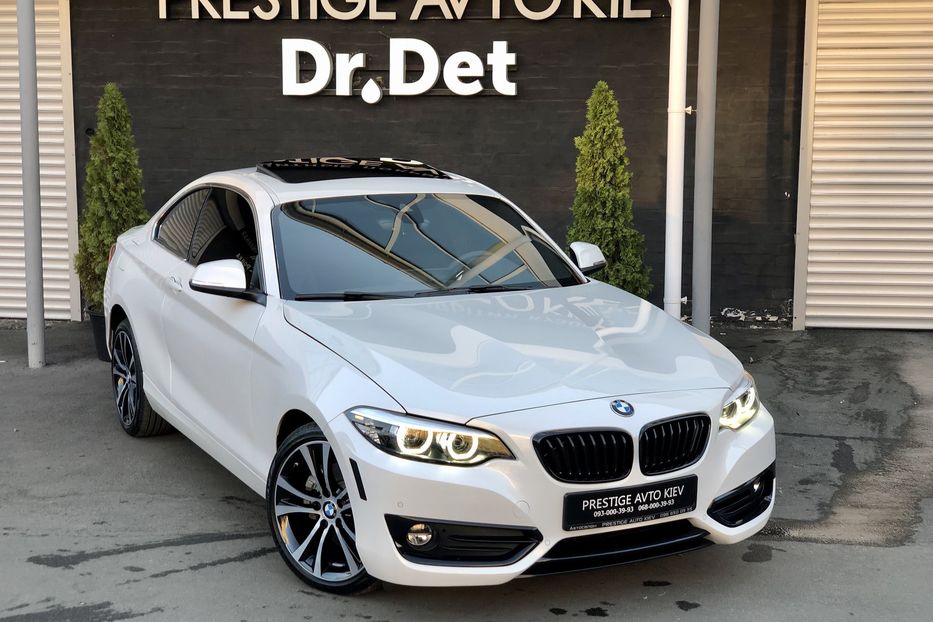 Продам BMW 2 Series 230i X-Drive 2019 года в Киеве