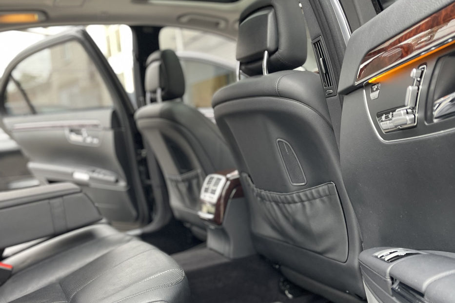 Продам Mercedes-Benz S-Class 550 4MATIC AMG 2008 года в Киеве