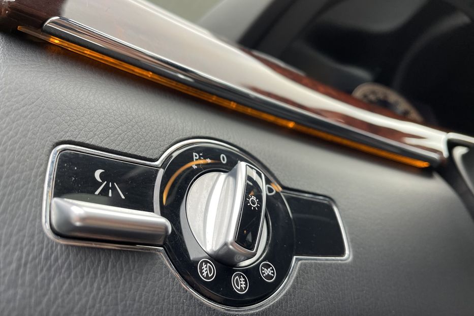 Продам Mercedes-Benz S-Class 550 4MATIC AMG 2008 года в Киеве