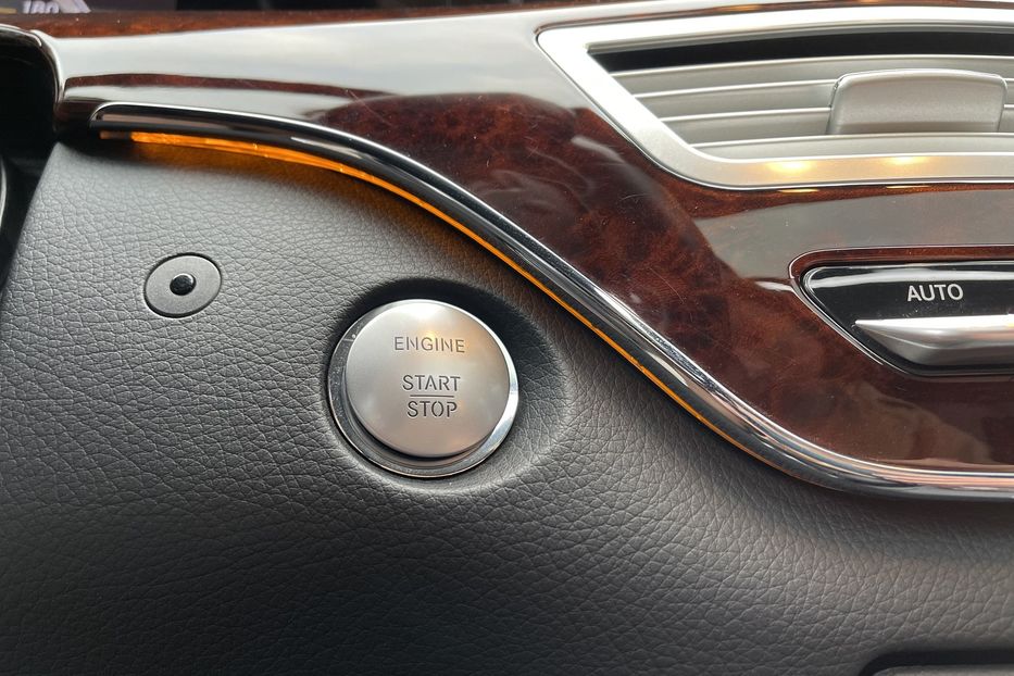 Продам Mercedes-Benz S-Class 550 4MATIC AMG 2008 года в Киеве