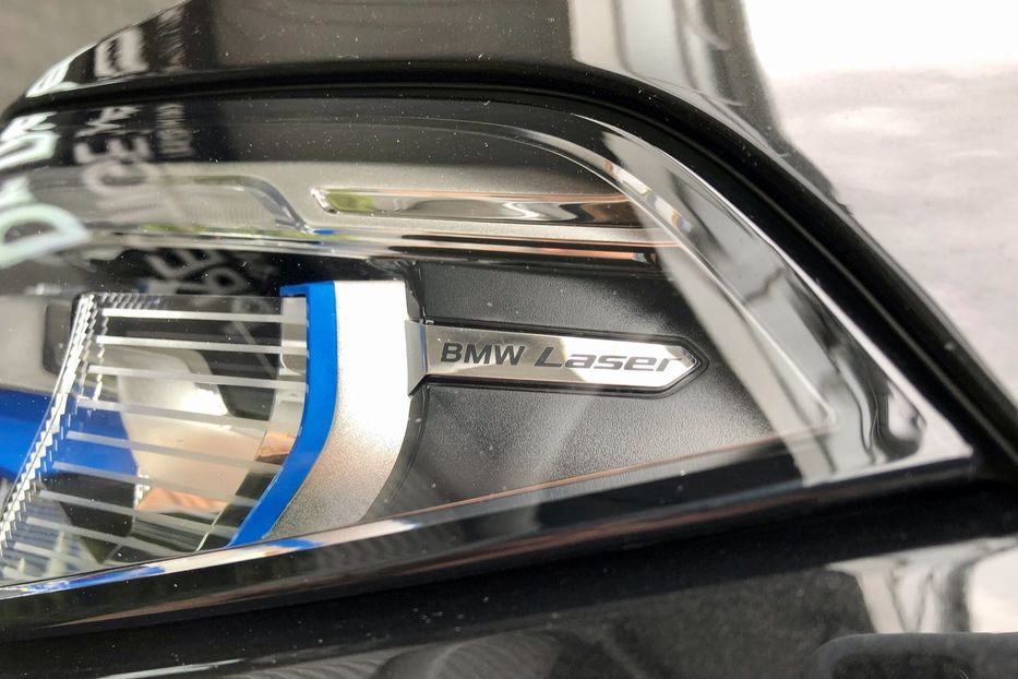 Продам BMW X7 M50i 2020 года в Киеве