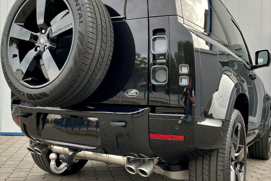 Продам Land Rover Defender 90 V8 P525 2021 года в Киеве