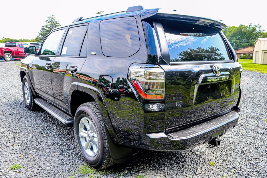 Продам Toyota 4Runner 2021 года в Киеве