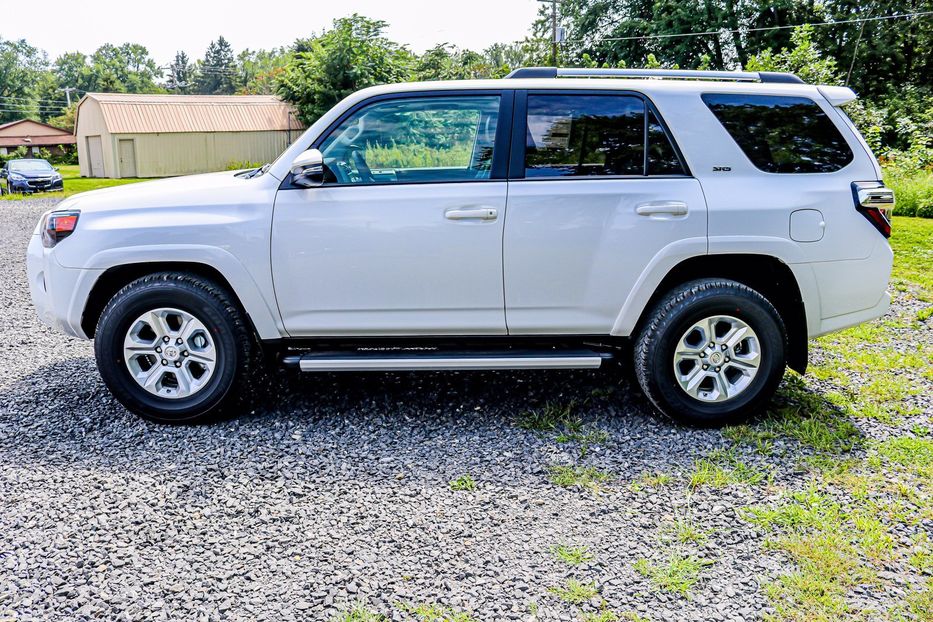 Продам Toyota 4Runner 2021 года в Киеве