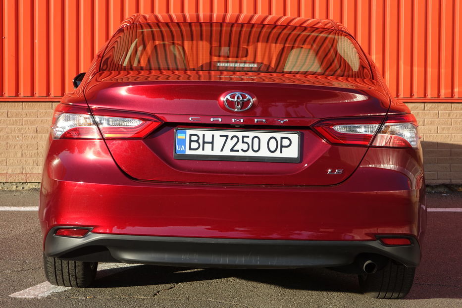 Продам Toyota Camry 2018 года в Одессе