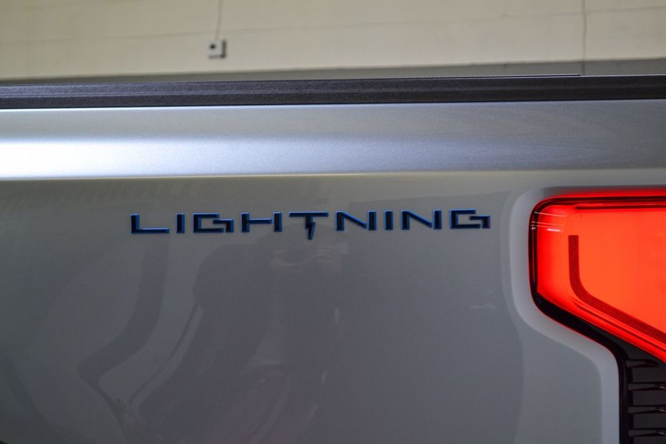 Продам Ford F-Series Lightning 2021 года в Киеве