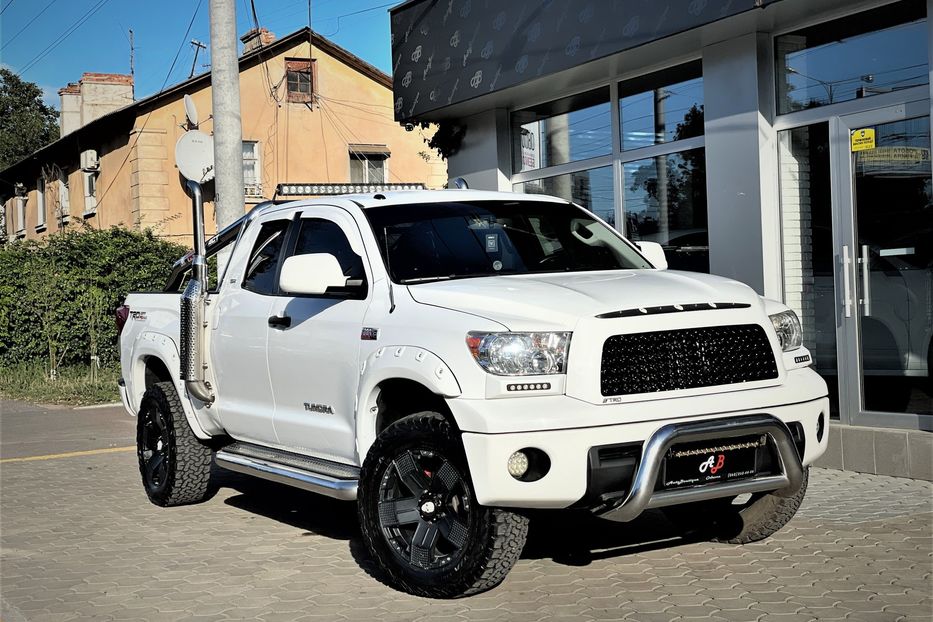 Продам Toyota Tundra 2011 года в Одессе