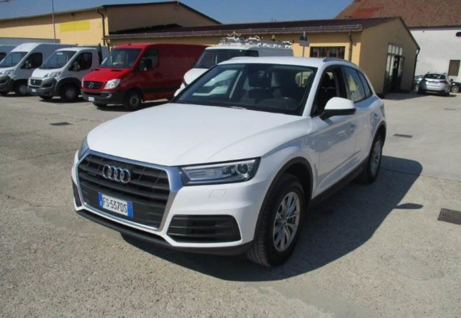 Продам Audi Q5 2.0 TDI  QUATTRO LED  2018 года в Львове