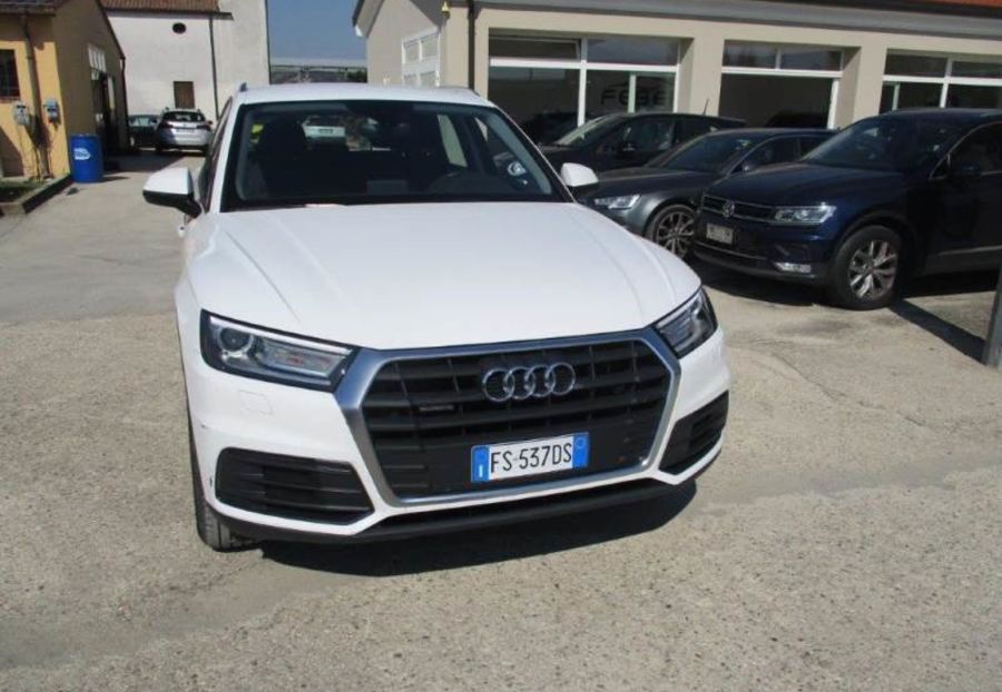 Продам Audi Q5 2.0 TDI  QUATTRO LED  2018 года в Львове