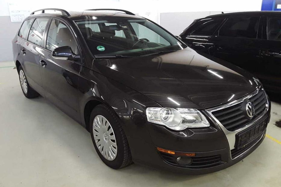 Продам Volkswagen Passat B6  2.0 TDI 103kW 2008 года в Львове