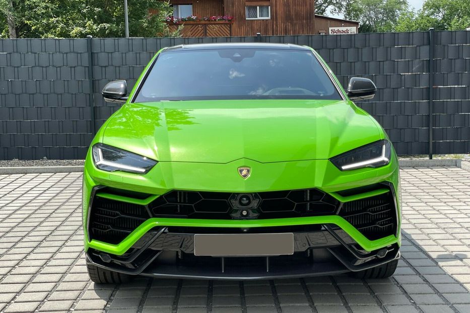 Продам Lamborghini Urus PEARL CAPSULE CARBON 2021 года в Киеве