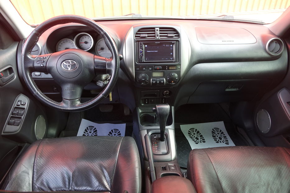 Продам Toyota Rav 4 FULL 2004 года в Одессе